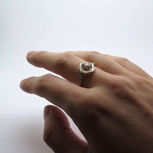 Bague Bague Octogonale, Or et Diamants 58 Facettes