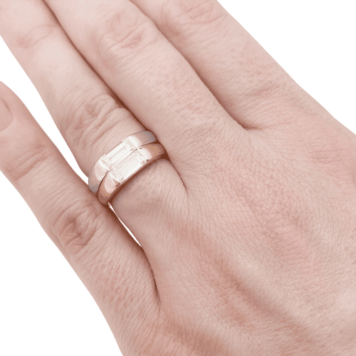 Bague 48 Bague deux ors, diamants baguette. 58 Facettes 34457