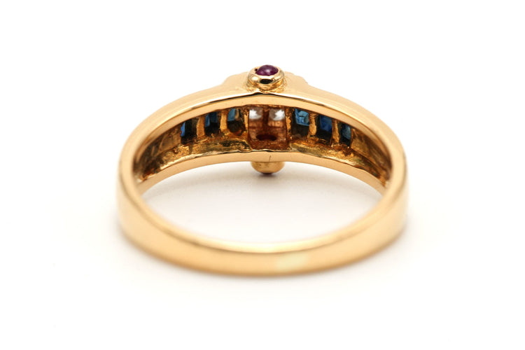 Bague 52 Bague contemporaine en or jaune 18 carats sertie de saphirs, de rubis et de diamants "taille" brillant (+-0.056ct) 58 Facettes 23176