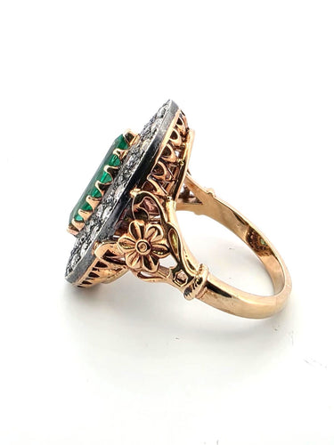 Bague en or jaune bas et argent avec émeraude et diamants