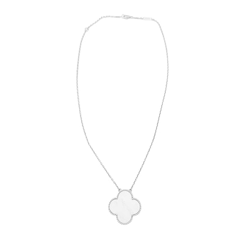 Collier Collier Van Cleef & Arpels, "Magic Alhambra", or blanc, nacre. 58 Facettes 35050