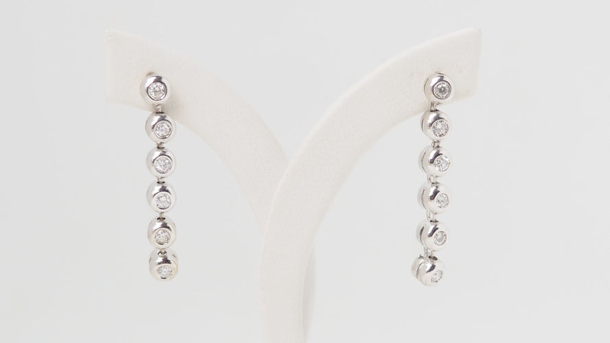 Boucles d'oreilles 4.3cm pendants d'oreilles en or blanc et diamants 58 Facettes 32256