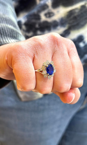 Bague 55 Bague en or saphir de Ceylan non chauffé et diamants 58 Facettes