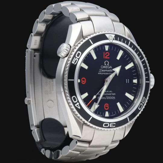 Omega Montre Seamaster Planet Ocean 600M