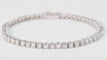 Bracelet Bracelet rivière en or blanc et diamants 58 Facettes 32500