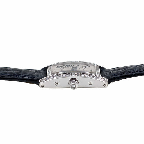 Cartier RARE Mini Tank Américaine en or blanc, lunette pavée de 47 diamants, cadran guilloché flinqué, boucle en or blanc 18 carats, boîte incluse