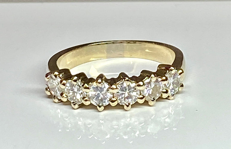 Bague 52 Demi alliance or jaune 6 diamants 58 Facettes AB342