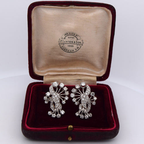Boucles d'oreilles Boucles d'oreilles en platine et or jaune avec diamants 58 Facettes