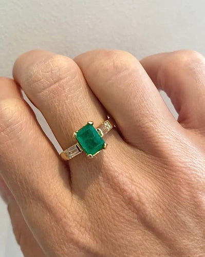 Bague 53 Bague or jaune émeraude 58 Facettes