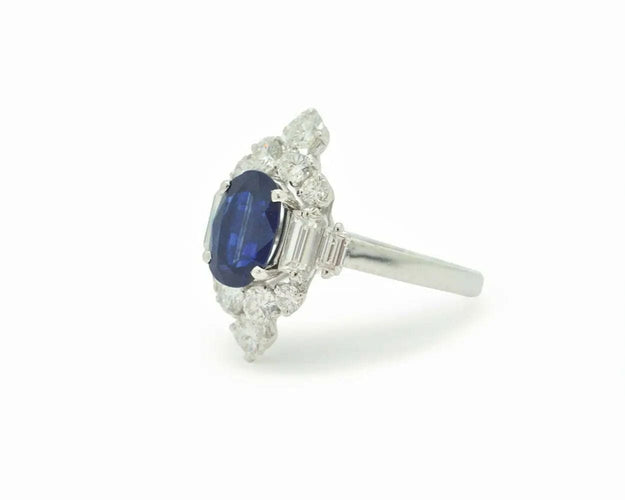 Bague Bague en or blanc avec saphir de 2,50 ct et diamants de 1,5 ct 58 Facettes 7412