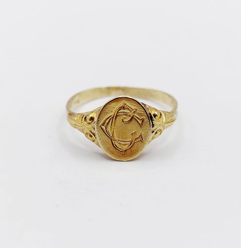 Bague chevalière Art Déco or jaune monogrammée CC (circa 1950) 58 Facettes A05980