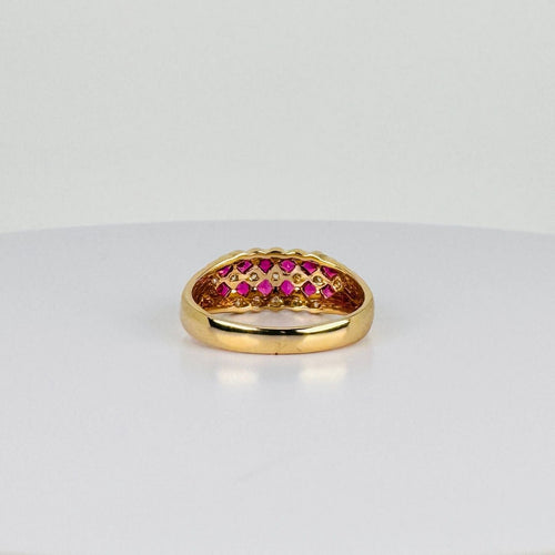 Bague 57.5 Bague en or jaune ornée de rubis et de diamants à facettes carrées 58 Facettes 2511004