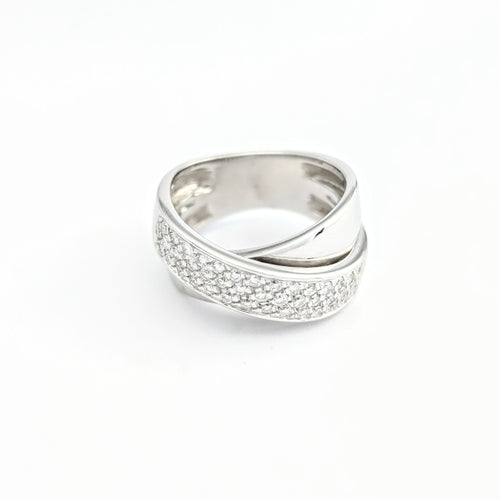 Bague 52 Bague en or blanc et diamants 58 Facettes 31893