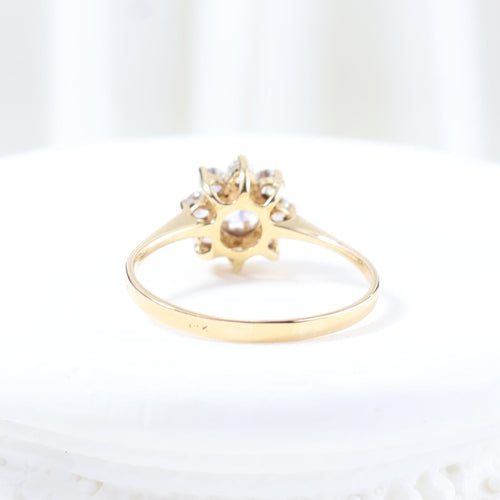 Bague Bague en or jaune 18 carats sertie d'une rosette de diamants 58 Facettes J000002425