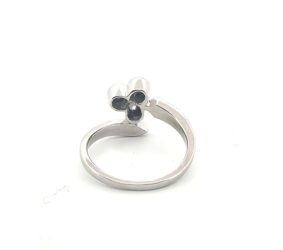 Bague 51 Bague en platine avec diamants 58 Facettes
