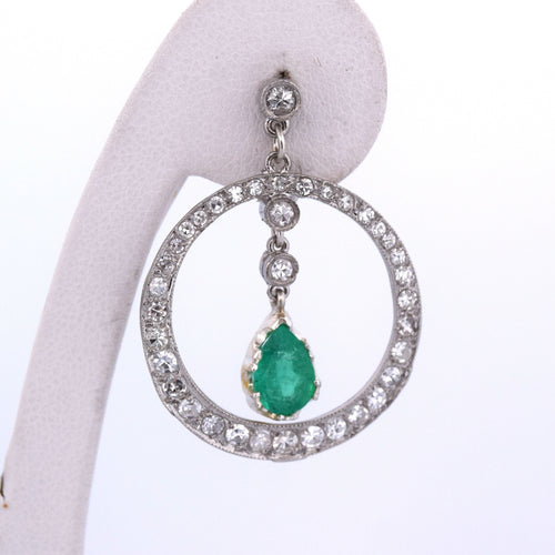 Boucles d'oreilles Boucles d'oreilles vintage en platine avec émeraudes et diamants 58 Facettes