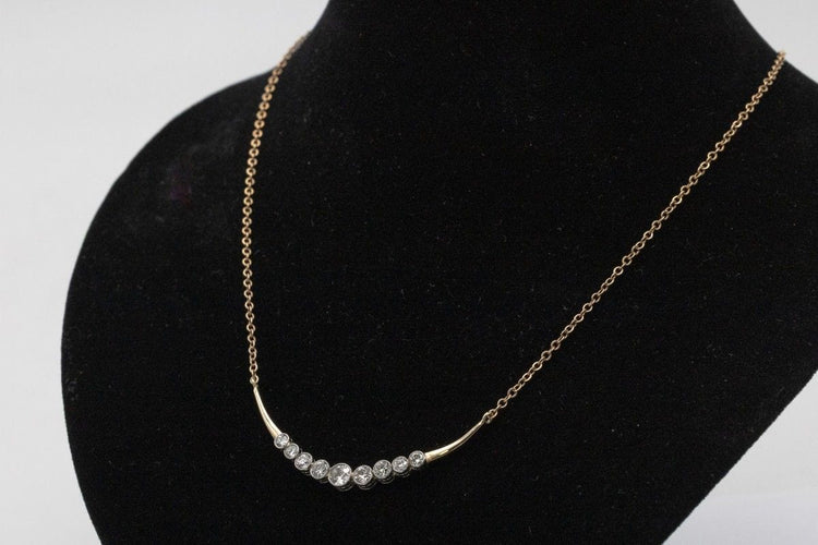 Collier Collier élégant en or avec diamants taille brillant anciens 1,80 ct 58 Facettes PPK04