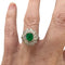 Bague 50 Bague design rétro en or blanc avec diamants et émeraudes 58 Facettes Q264B