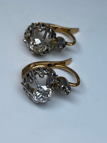 Boucles d'oreilles Boucles d’oreilles en or 18ct dites dormeuses en diamants vers 1900 58 Facettes