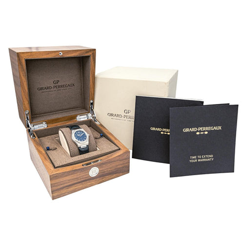 Montre Girard- Perregaux Montre Laureato Acier Diamant 58 Facettes 4173820RV