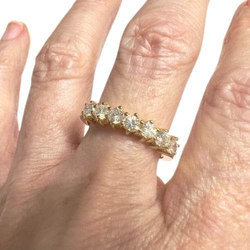 Bague SORTIJA CINTILLO CONTEMPORÁNEO de ORO 18 kts con DIAMANTES 58 Facettes Q120B