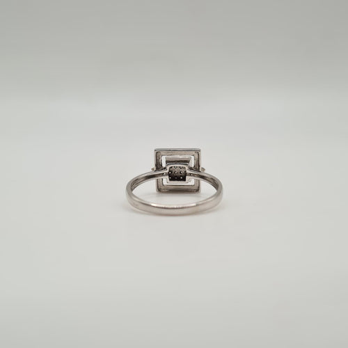 Bague 54 Bague carrée or blanc 18 carats sertie de diamants 58 Facettes