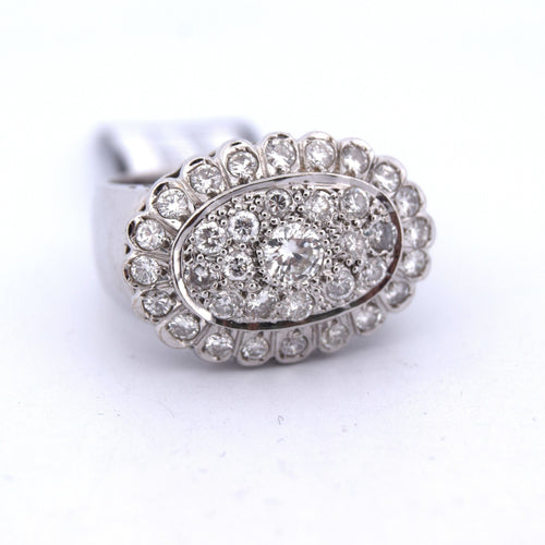 Bague 56 bague vintage en or blanc et diamants 58 Facettes