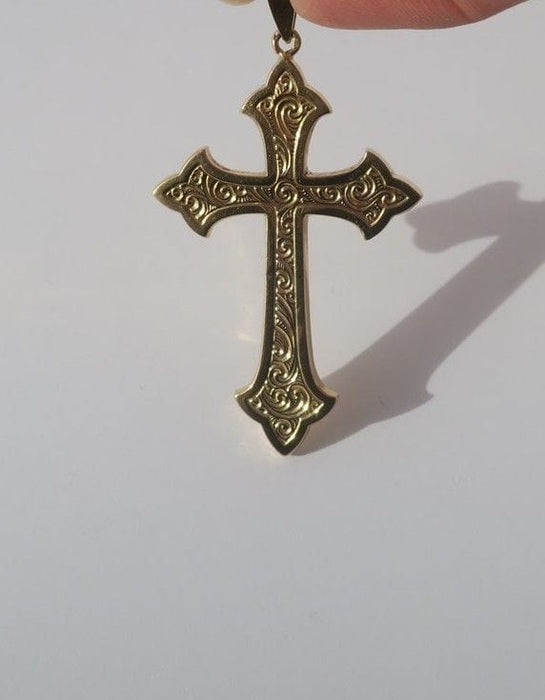 Pendentif Grande croix ancienne en or rose 58 Facettes