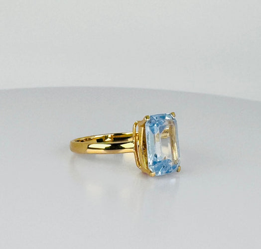 Bague Bague en or jaune avec aigue-marine facettée 58 Facettes 2505015