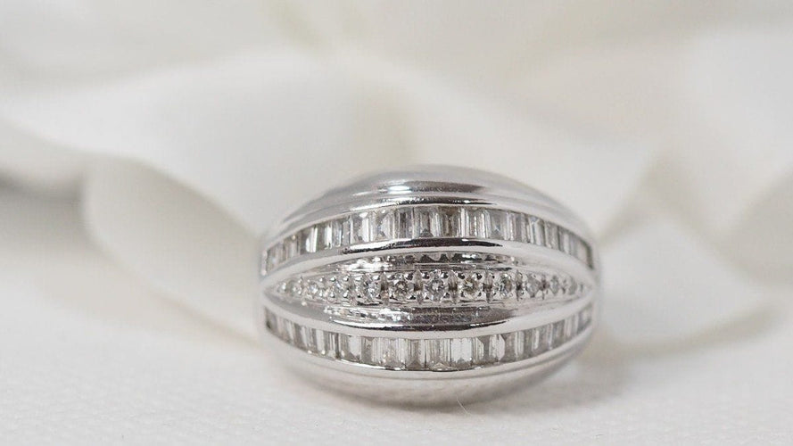 Bague 54 Bague Jonc en or blanc et diamants 58 Facettes 28890