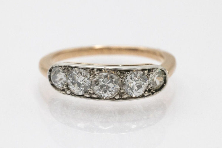 53 Antique ring with old brilliant-cut diamonds, early 20th century 58 Facettes 11295