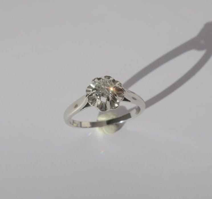Bague 53 Bague solitaire diamant 0.30ct or blanc platine 58 Facettes