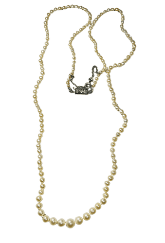 Collier Fin collier de perles, fermoir or gris 58 Facettes 227