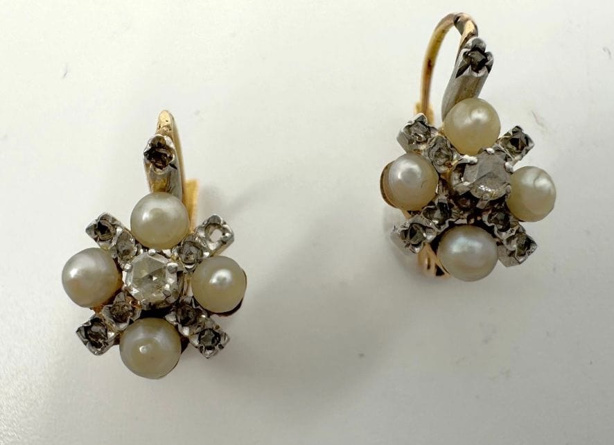 Boucles d'oreilles Boucles D’oreille Dormeuses Or Perles Diamants 58 Facettes