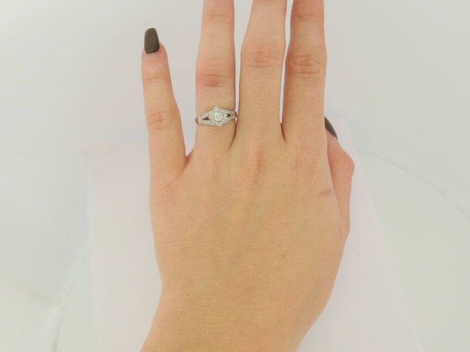 Bague 50 bague MAUBOUSSIN love my love t50 diamants 0.41ct or blanc 18k 2.8gr 58 Facettes 271099