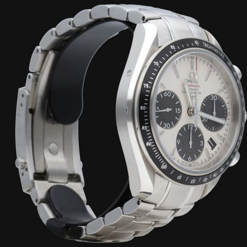 Montre Omega Montre Speedmaster Date Chronograph 58 Facettes MT45074
