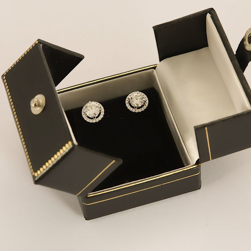 Boucles d'oreilles Boucles d'oreilles en or blanc et diamants 58 Facettes