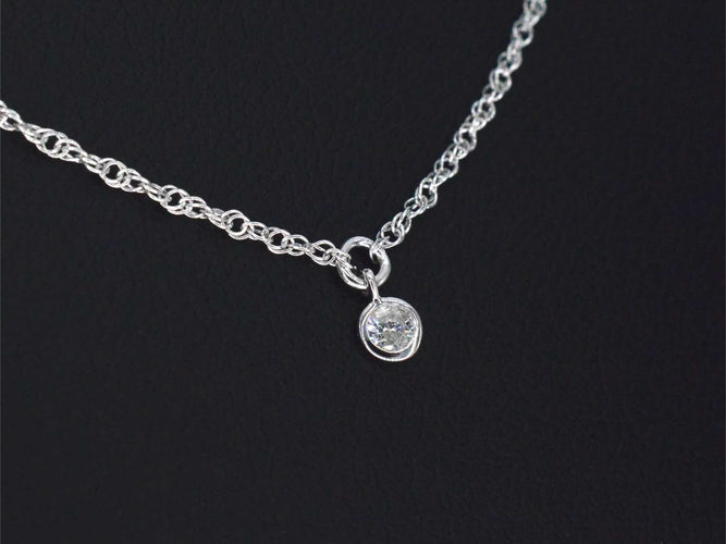 White gold necklace with diamond 58 Facettes 2352
