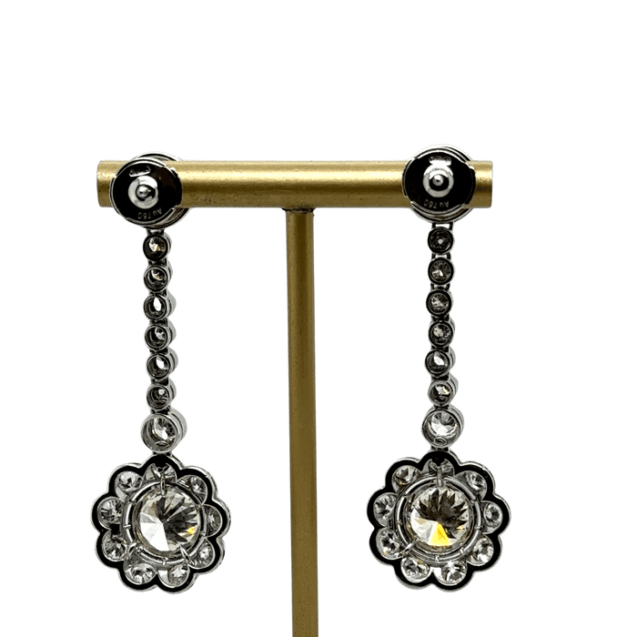 Boucles d'oreilles Boucles d’oreilles Platine et Diamants - Année 1960 58 Facettes 1.0000435/1