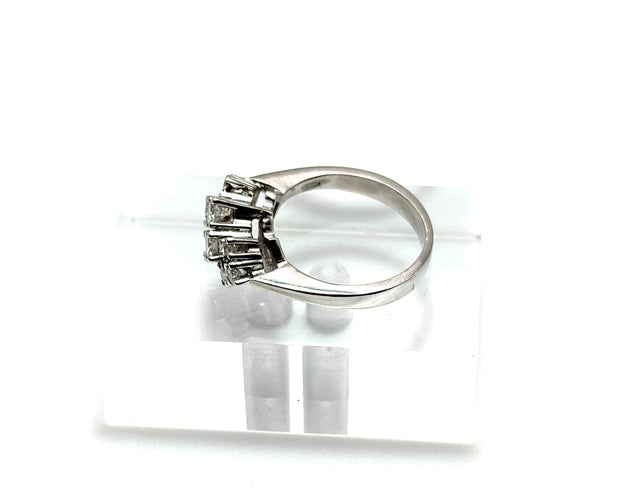 Bague 51 Bague en or blanc sertie de diamants – Modèle en grappe 58 Facettes 50406