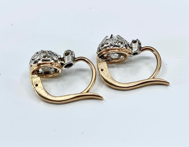 Boucles d'oreilles Boucles d’oreilles en or 18 carats et diamants. Vers 1900 58 Facettes AB334