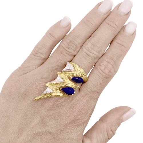 Bague 52 Bague "éclair" deux tons d'or 750/000, lapis lazuli et diamants. 58 Facettes 34722