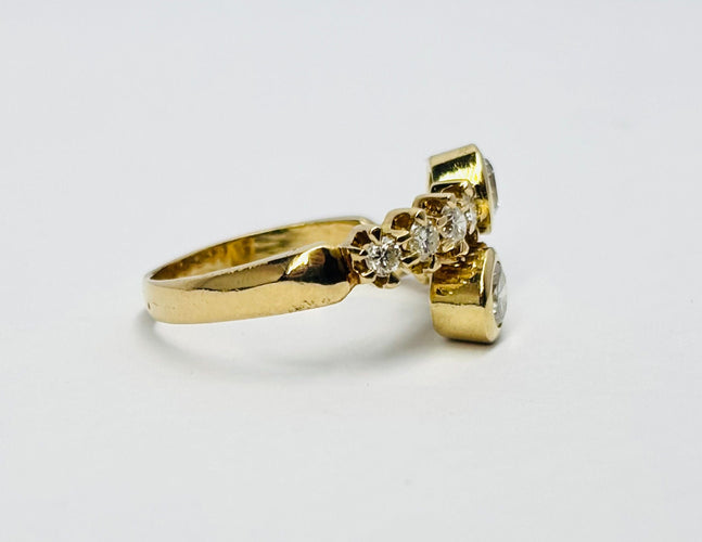 Bague 55.5 Bague contemporaine à griffes en or jaune et diamants 1,00 ct 58 Facettes Q386B