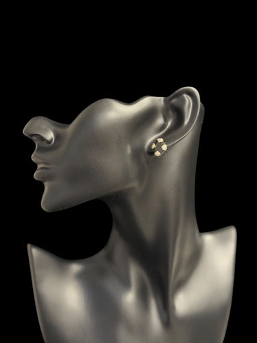 Boucles d'oreilles Clous d'oreilles or certifiés IGI avec saphirs et diamants 58 Facettes