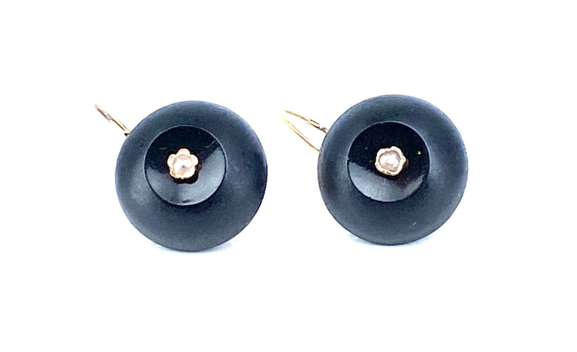 Boucles d'oreilles Paire de boucles d’oreilles en or jaune 18 carats, perles et jais 58 Facettes AB546