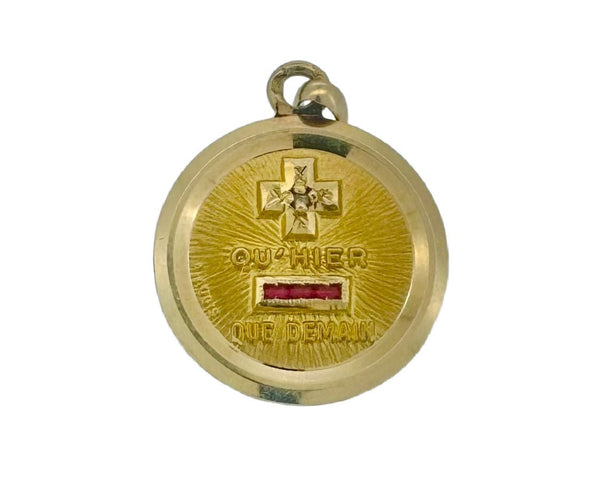 Pendentif AUGIS - Médaille or jaune, diamant, rubis 58 Facettes
