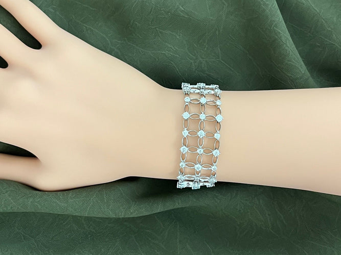 Bracelet White gold bracelet with diamonds 58 Facettes 3047