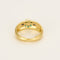 Bague en Or jaune, émeraudes, saphir et perle
