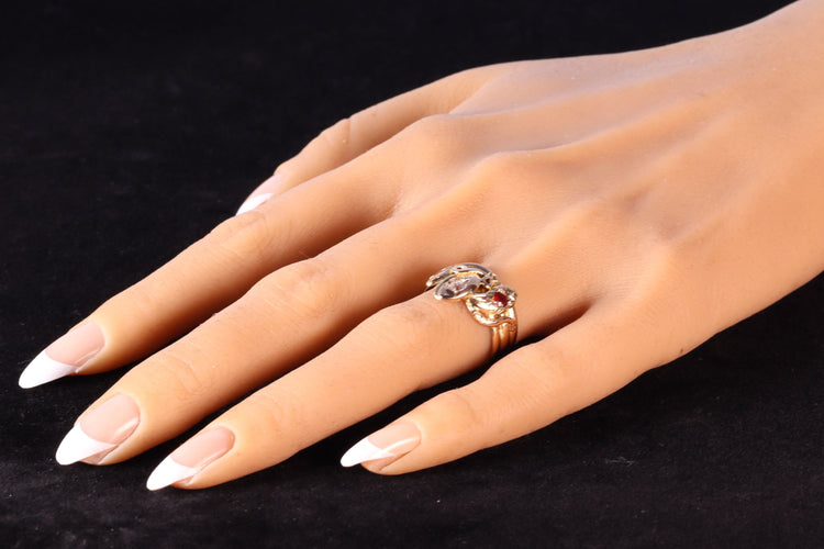 Bague 58 Bague Serpent Victorienne : Un Trio Symbolique en Or 58 Facettes 24137-0077