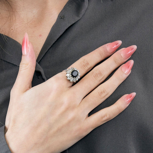 Bague marguerite, saphir et diamants